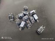 2x Capacitor Eletrolitico 22uf/100v 105 10x13mm Epcos