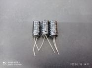 2x Capacitor Eletrolítico 33uf/250v 85 12,5x25mm Epcos