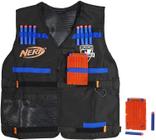 A série oficial Nerf Tactical Vest N-Strike Elite inclui 2 clipes de seis dardos e 12 dardos oficiais da Elite Nerf para crianças, adolescentes e adultos (exclusivo da Amazon)