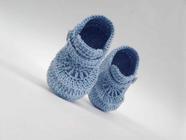 A444 Sapatinho de croche para bebe masculino azul bebe com correia de fechar