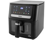 Air Fryer Philco PAF65A na cor preta, com painel digital frontal, visor transparente e alça ergonômica