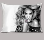 Almofada 27x37 Beyonce Knowles Pop Queen Decoração Presente