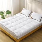 Almofada de Colchão Analin Queen Size - Soft Comfort com Faixas de Ancoragem