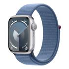 Apple Watch Series 9 41mm GPS, Caixa Prateada de Alumínio, Pulseira Loop Esportiva Azul-Inverno - MR923BZ/A