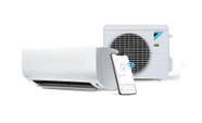 Ar Condicionado Split Daikin Hi Wall Ecoswing Gold R-32 Inverter 24.000 BTUs Frio Branco Gelo Monofásico FTKP24S5VL/RKP24S5VL - 220V