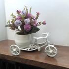 Arranjo de flores artificiais lilás vaso bicicleta triciclo branco - JL FLORES ARTIFICIAIS