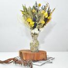 Arranjo de flores desidratadas petit bounganville amarelo + vaso de vidro