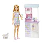 Barbie Sorveteria Playset com 12 em Boneca Loira, Recurso de Fabricação de Sorvetes, 2 Recipientes de Massa, 2 Tigelas, 2 Cones, 3 Toppers Decorativos, 2 Colheres &amp Registro, Grande Presente para Idades 3 Anos De Idade &amp Up