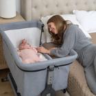 Berço de bebê SereneLife Bedside Sleeper com cesta de armazenamento