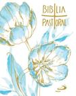 Biblia pastoral bolso floral azul - paulus