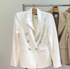 Blazer alfaiataria brenda 6 botões off white tamanho p