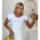 Blusa com abertura na manga em malha de viscolaycra