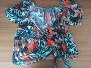 Blusa transpassada tam.m estampada