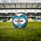 Bola De Futebol Campo Natural Slick Colorful Topper Oficial