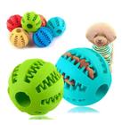 Bolinha Brinquedo Interativo Para Caes Cachorros Gatos Porta Ração Bola Petisqueira Anti Stress 7cm