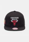 Boné Mitchell & Ness NBA Snapback Chicago Bulls Preto