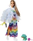 Boneca Barbie Extra 15 Blue Coat Rainbow Dres - Mattel GYJ78