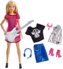 Boneca Barbie Rockstar Brilhante e Cantante - Articulada, com Microfone e Roupas Descoladas