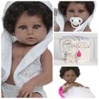 Boneca Bebê Reborn Preta Cabelo Cacheado Coelhinho 13 Itens - Cegonha Reborn Dolls