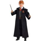 Boneca Mattel Harry Potter Ron Weasley com roupa e varinha