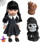 Boneca Vandinha Addams Wandinha Vavazinha Dia das Bruxas Crianças para Meninas com Fantasminha  e Mãozinha Halloween