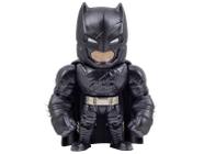 Boneco Armored Batman 