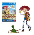 Boneco Articulado Jessie 30Cm Com Laço Lançador e Acessórios  Disney Toy Story  Colecionável  Mattel