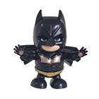 Boneco Batman Dance Hero Incrível com Luzes que Brilham