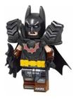 Boneco Blocos De Montar Batman Armadura Pneu Tire - Mega Block Toys