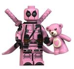 Boneco Blocos De Montar Super Heróis Deadpool Rosa Ursinho - Mega Block Toys