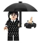 Boneco Blocos de Montar Wandinha Addams