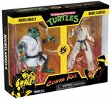 Boneco de ação PlayMates Teenage Mutant Ninja Turtles Michelangelo VS Daniel LARUSSO TMNT X Cobra Kai 2PK