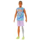 Boneco Ken Fashionista Perna Mecânica 30cm Mattel - HJT11