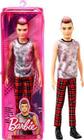 Boneco Ken Fashionistas Calça Xadrez Vermelha GVY29 - Mattel (7956)