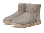 Bota de acampamento feminina UGG Classic Mini II tamanho 6