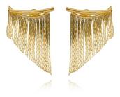 Brinco Ear Cuff De Franja Pequeno Meggie Banhado em Ouro 18k