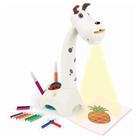 Brinquedo Recreativo Cachorro Projetor para Desenhos com 6 Projeções + 48 desenhos + 12 Canetas Polibrinq - PB510