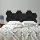 Cabeceira Painel Modulado Colmeia Blogueirinha Estofada 160cm Queen Size material sintético Preto - Ahazzo Móveis