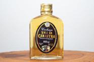 Cachaça vale da canastra ouro com capa de couro 200ml