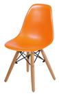 Cadeira INFANTIL Eames Polipropileno Laranja com Base Madeira - 40607