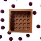 Caixa com Visor 20x20x6cm + Berço Para 25 Doces/Brigadeiros Gourmet