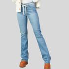 Calça jeans feminina boot cut gancho medio azul claro