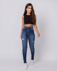 Calça Jeans Feminina Hot com Cós Vazado e Abertura Lateral Na Barra 22102 Escura