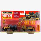 Caminhão Faz Faixa Rodoviária e Arador Matchbox Hitch & Haul