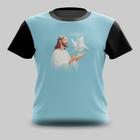 Camiseta Camisa Jesus Segurando Pomba Branca Brilhante