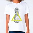 Camiseta curta infantil branco estampa abacaxi