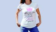Camiseta Dia das Mães Nem Toda Rainha Usa Coroa Branca