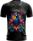 Camiseta Gola V de Pavão Colorido Neon Vetor 18