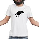 Camiseta masculina cachorro cagando