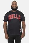 Camiseta NBA Plus Size Blur Logo Chicago Bulls Preta